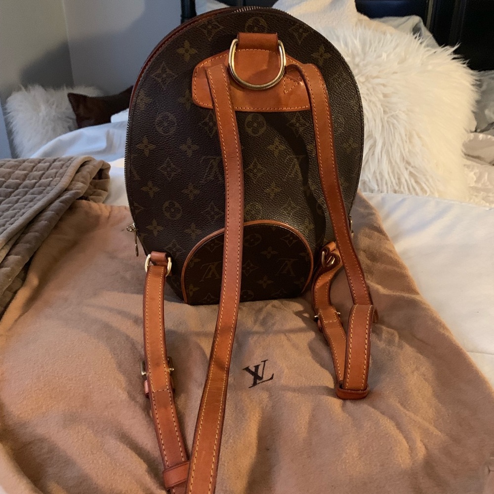Authentic LV Monogram Backpack (Classic)
